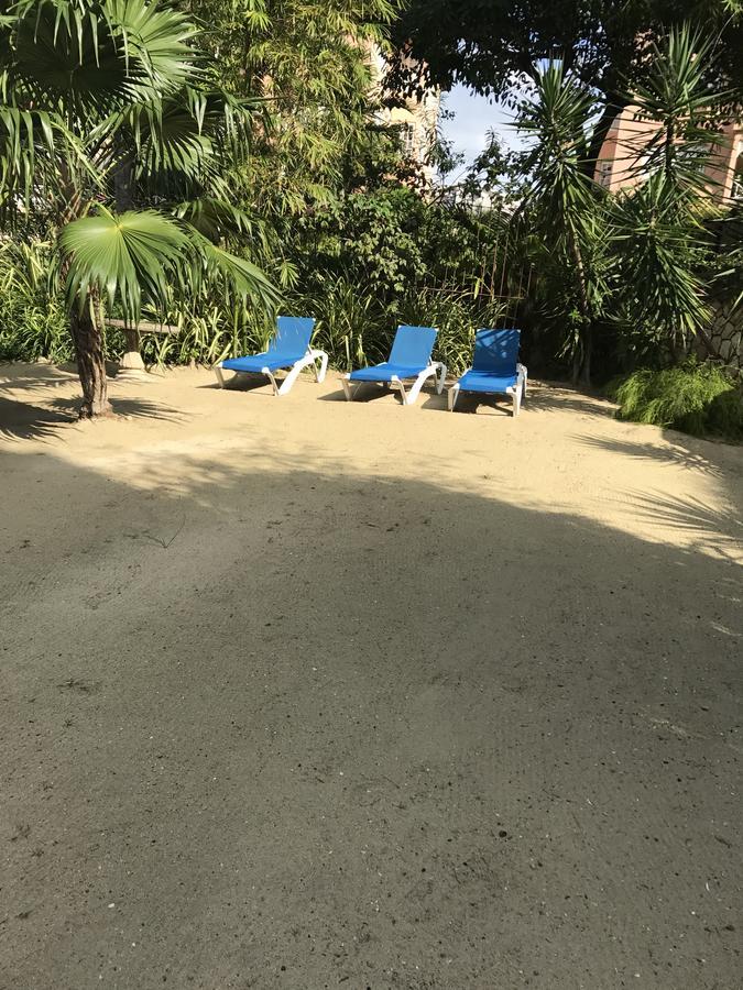 Alexanders Penthouse On The Beach Очо Риос Екстериор снимка